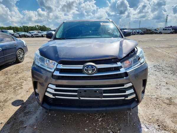 2019 TOYOTA HIGHLANDER