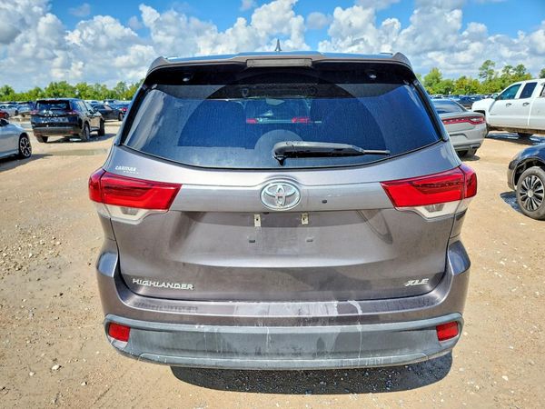 2019 TOYOTA HIGHLANDER