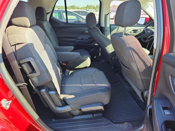 2020 CHEVROLET TRAVERSE LT