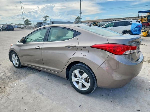 2012 HYUNDAI ELANTRA