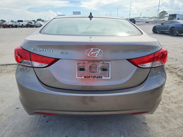 2012 HYUNDAI ELANTRA