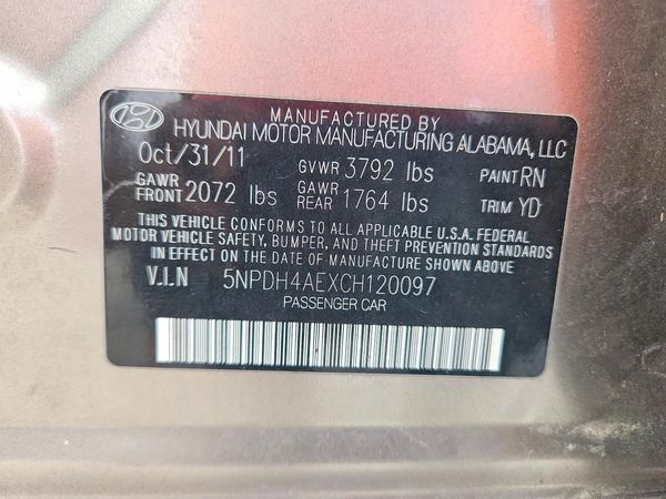 2012 HYUNDAI ELANTRA