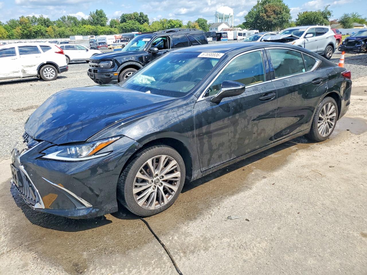 2020 LEXUS ES