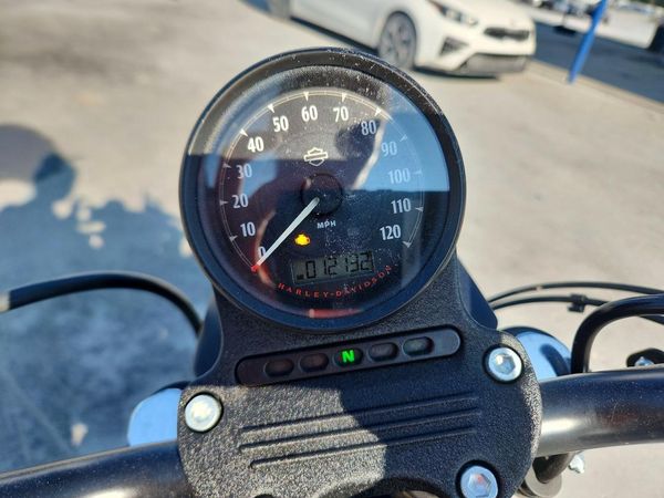 2020 HARLEY-DAVIDSON XL883