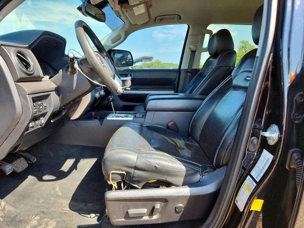 2021 TOYOTA TUNDRA SR5 grade