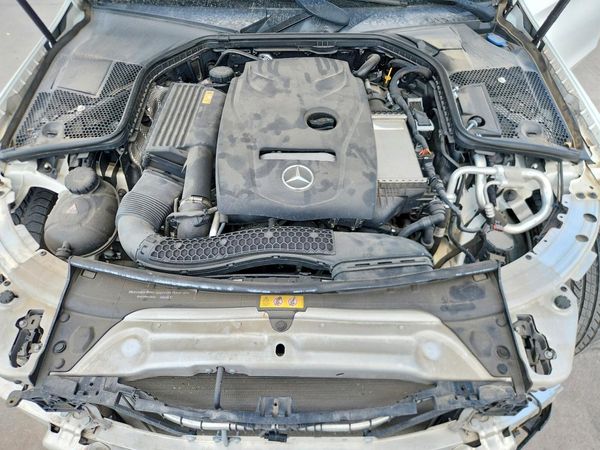 2016 MERCEDES-BENZ C-CLASS C300