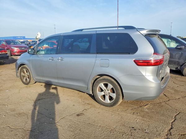 2015 TOYOTA SIENNA — DSRA