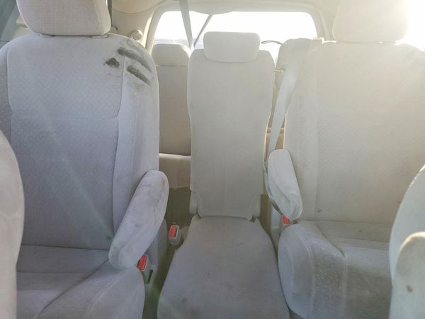 2015 TOYOTA SIENNA — SUVN
