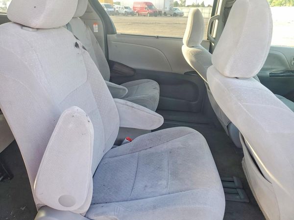 2015 TOYOTA SIENNA — PSRS