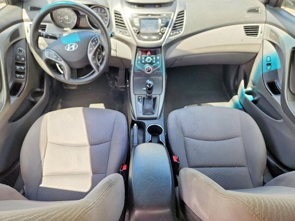 2016 HYUNDAI ELANTRA