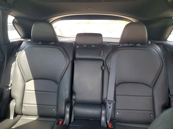 2021 INFINITI QX50 Luxe — SUVN