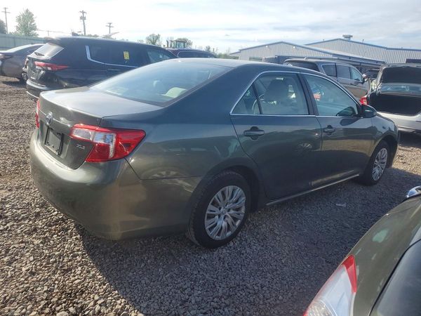 2013 TOYOTA CAMRY