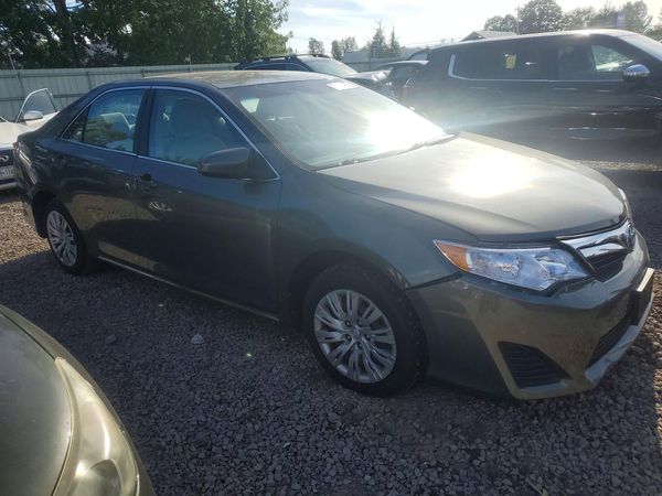 2013 TOYOTA CAMRY