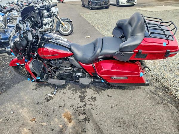 2021 HARLEY-DAVIDSON FLHTK