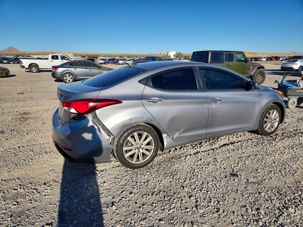 2015 HYUNDAI ELANTRA