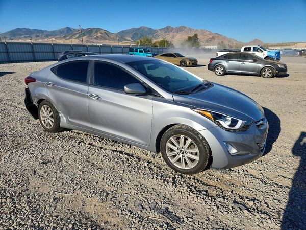 2015 HYUNDAI ELANTRA
