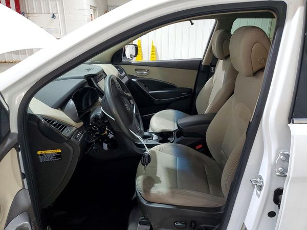 2017 HYUNDAI SANTA FE — DENT
