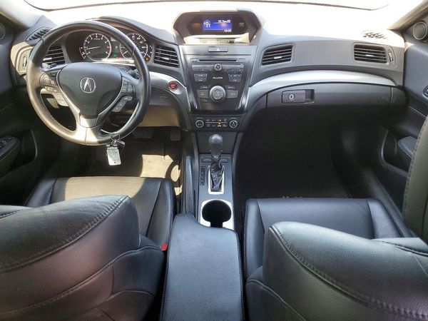 2017 ACURA ILX Base/Acura Watch Plus
