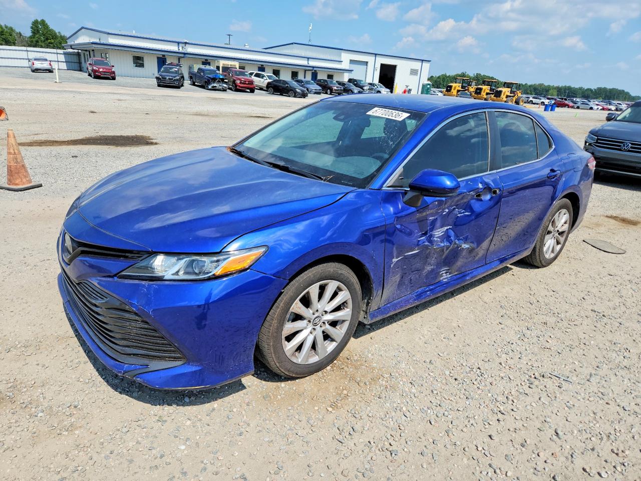2018 TOYOTA CAMRY