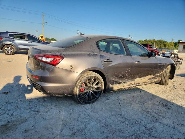 2020 MASERATI GHIBLI