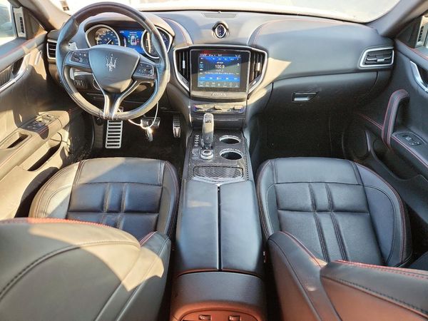 2020 MASERATI GHIBLI
