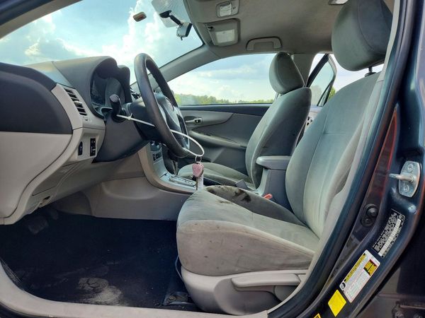2012 TOYOTA COROLLA