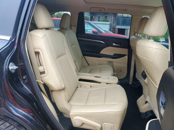 2015 TOYOTA HIGHLANDER