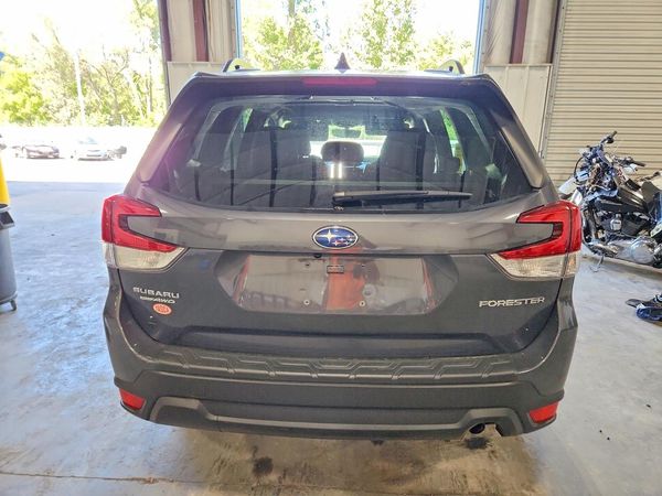 2024 SUBARU FORESTER