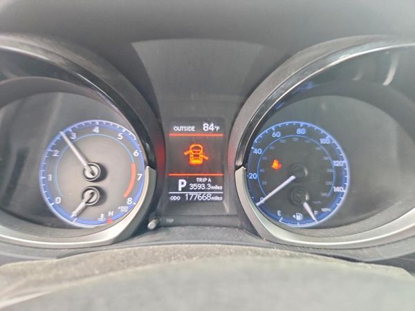 2014 TOYOTA COROLLA