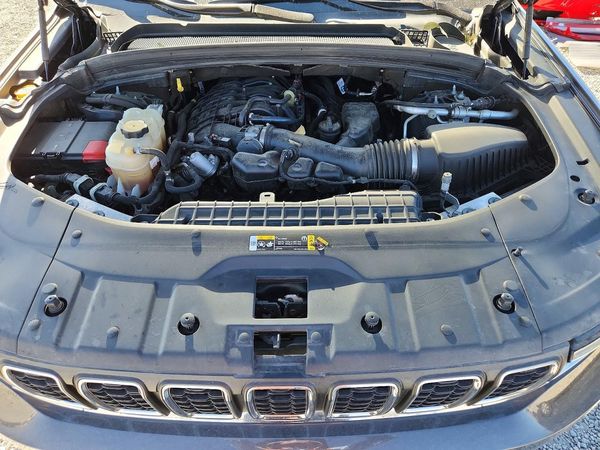 2022 JEEP GRAND CHEROKEE
