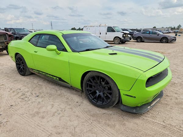 2012 DODGE CHALLENGER R/T — Passenger 3/4