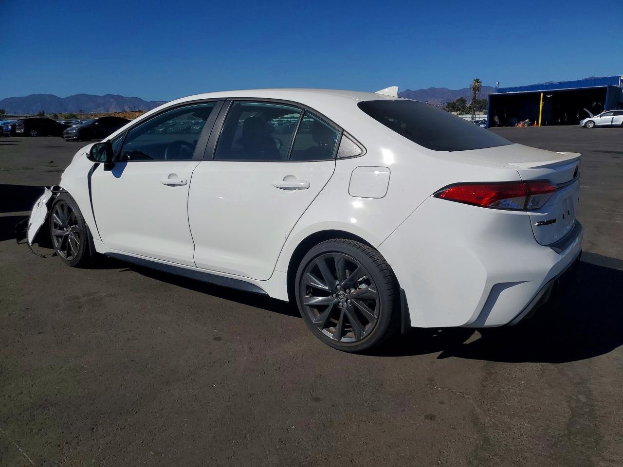 2025 TOYOTA COROLLA