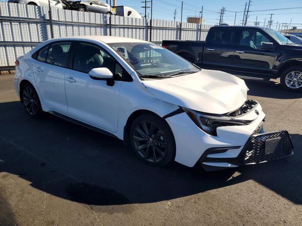 2025 TOYOTA COROLLA