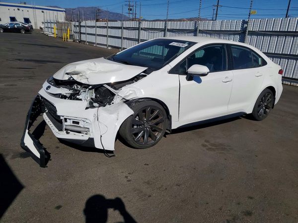 2025 TOYOTA COROLLA