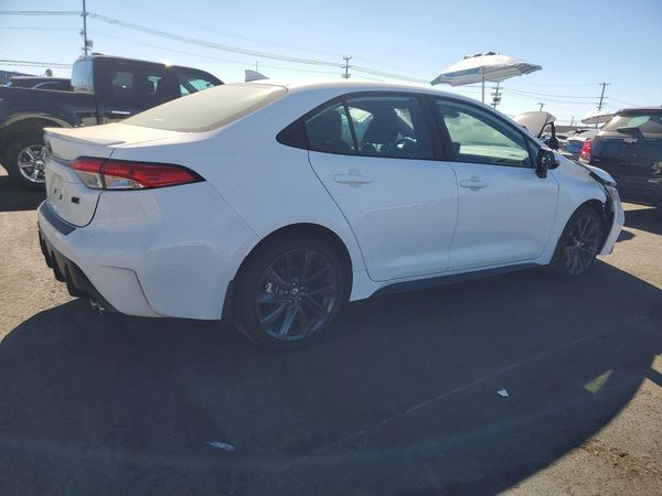 2025 TOYOTA COROLLA