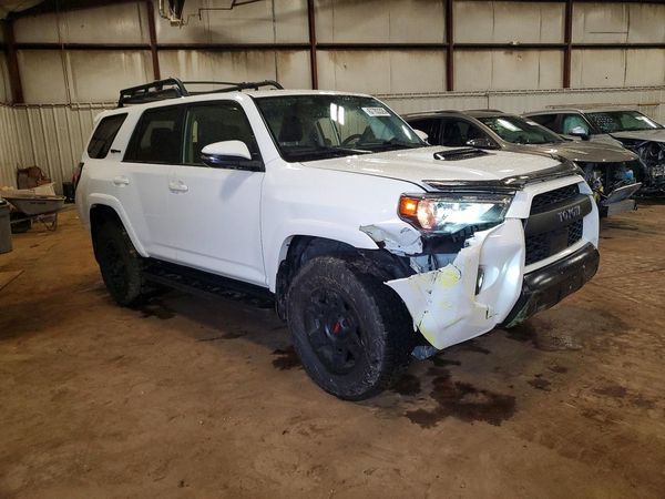 2023 TOYOTA 4RUNNER
