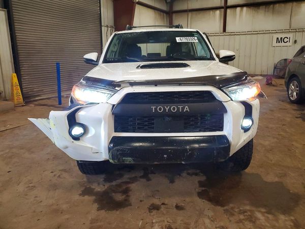 2023 TOYOTA 4RUNNER