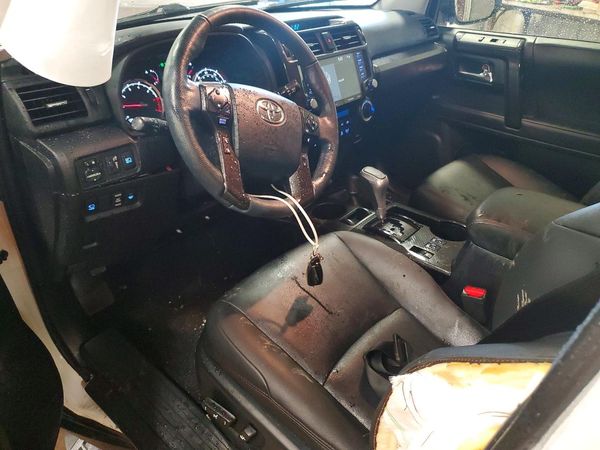 2023 TOYOTA 4RUNNER