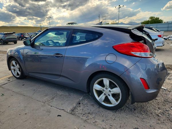 2013 HYUNDAI VELOSTER
