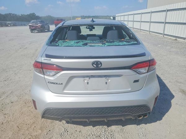 2021 TOYOTA COROLLA