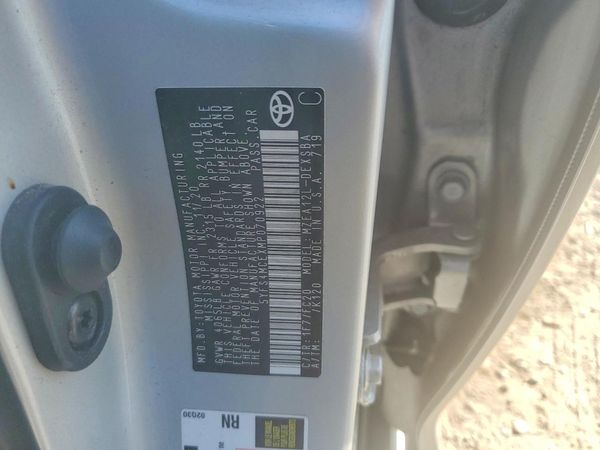 2021 TOYOTA COROLLA