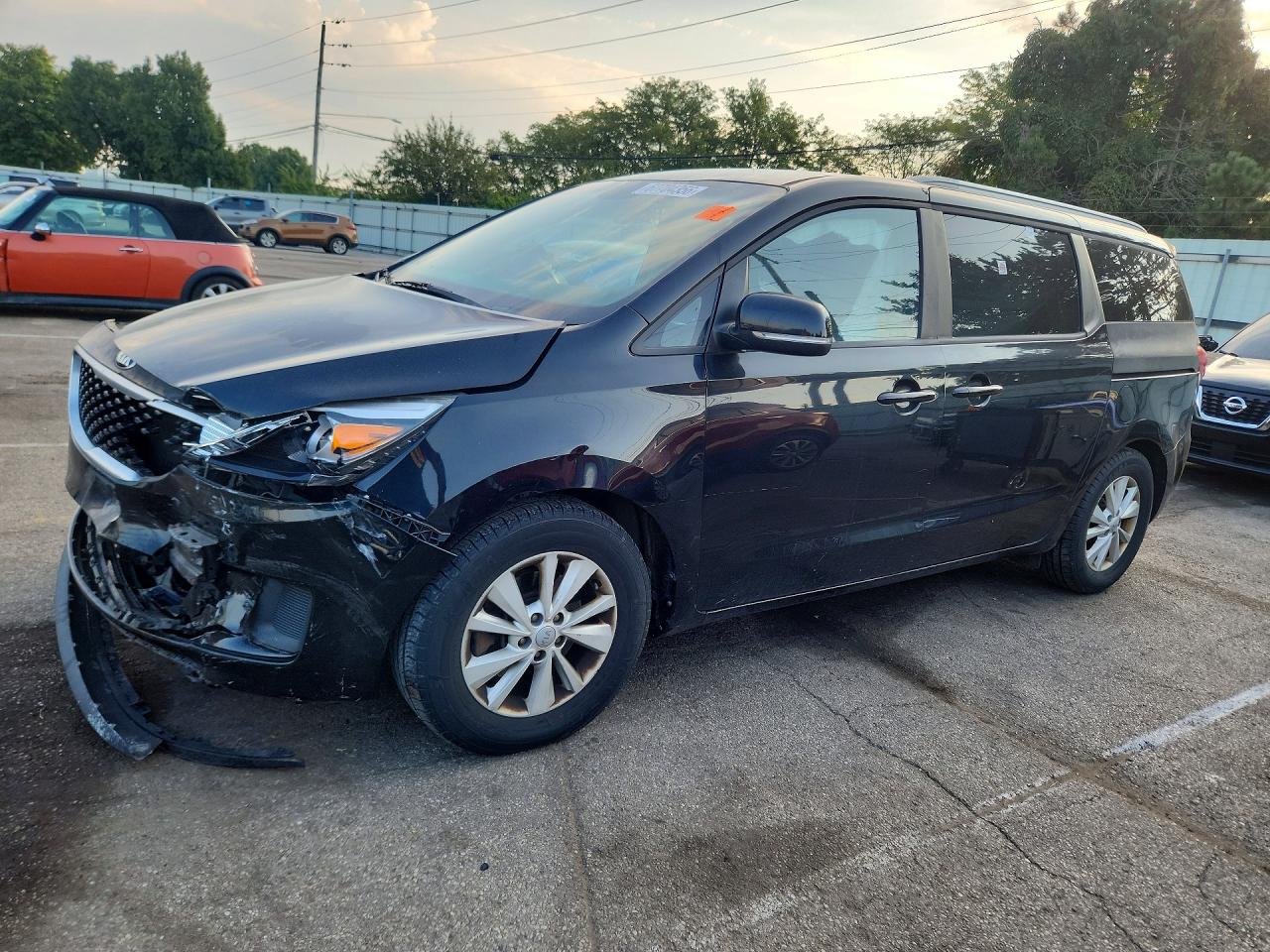 2016 KIA SEDONA