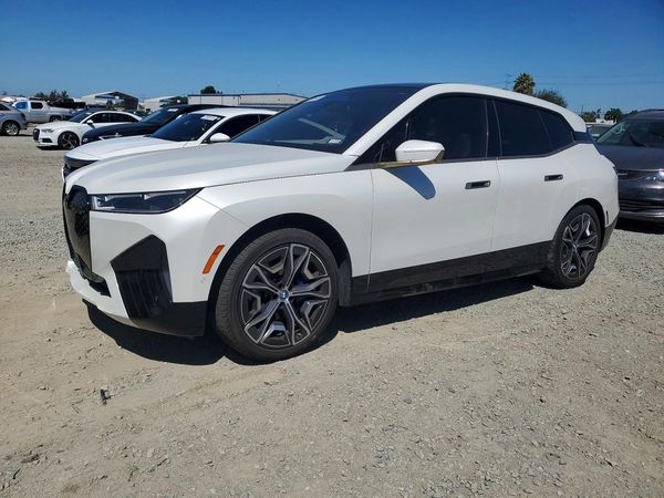 2023 BMW IX
