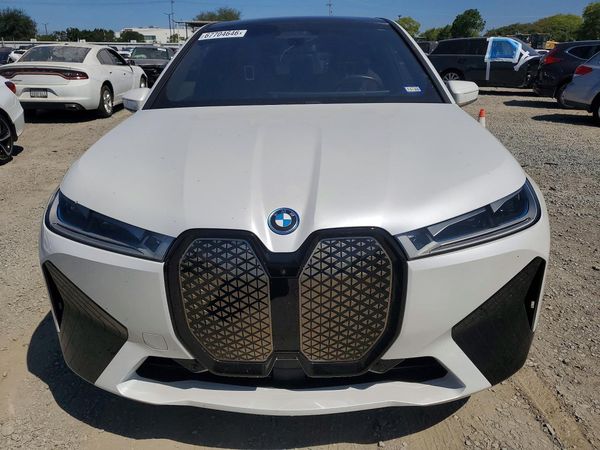 2023 BMW IX