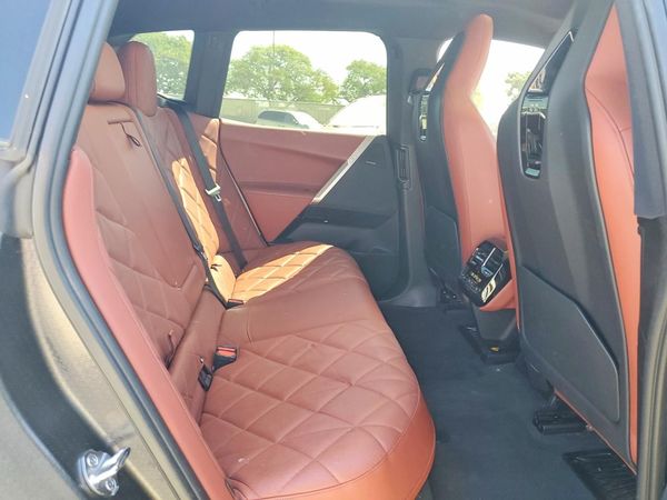 2023 BMW IX