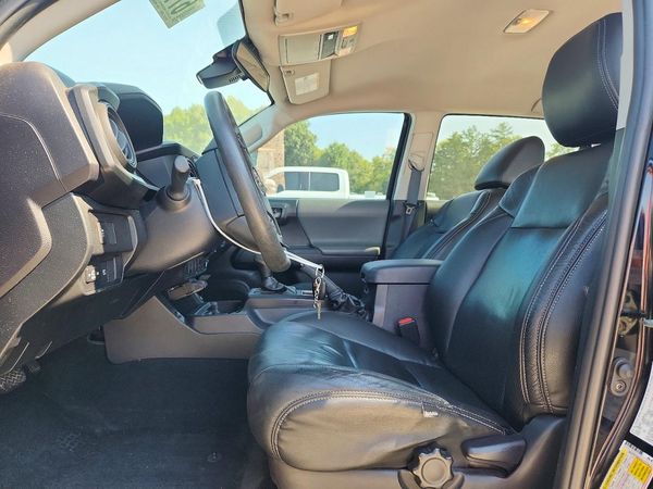 2021 TOYOTA TACOMA