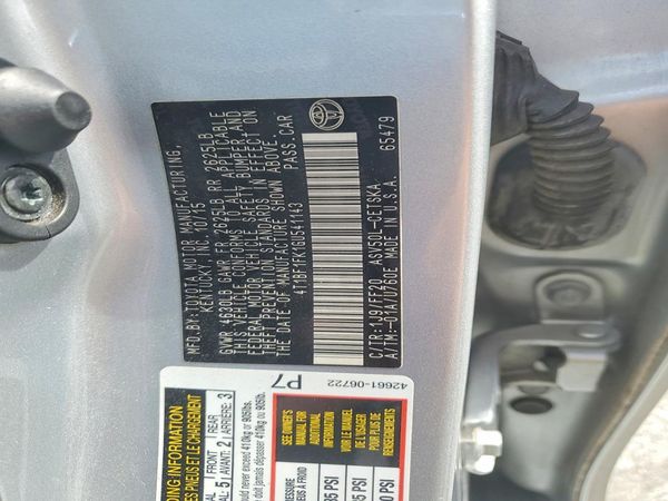 2016 TOYOTA CAMRY