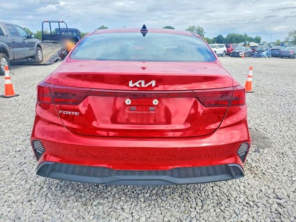 2024 KIA FORTE