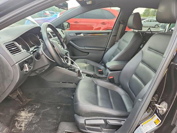 2018 VOLKSWAGEN JETTA