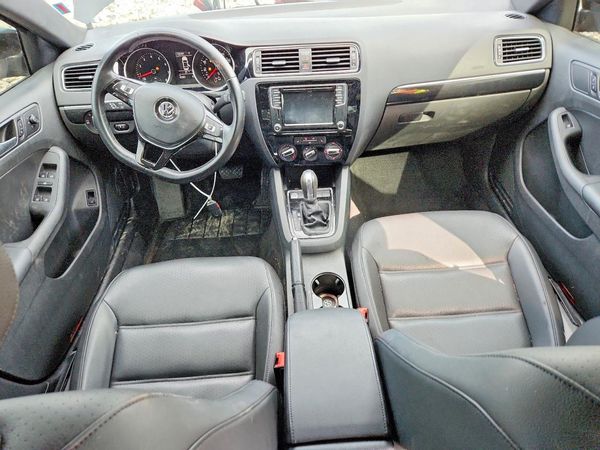 2018 VOLKSWAGEN JETTA